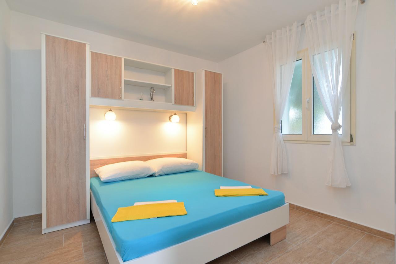 Apartments Volf 1405 Peroj Ngoại thất bức ảnh